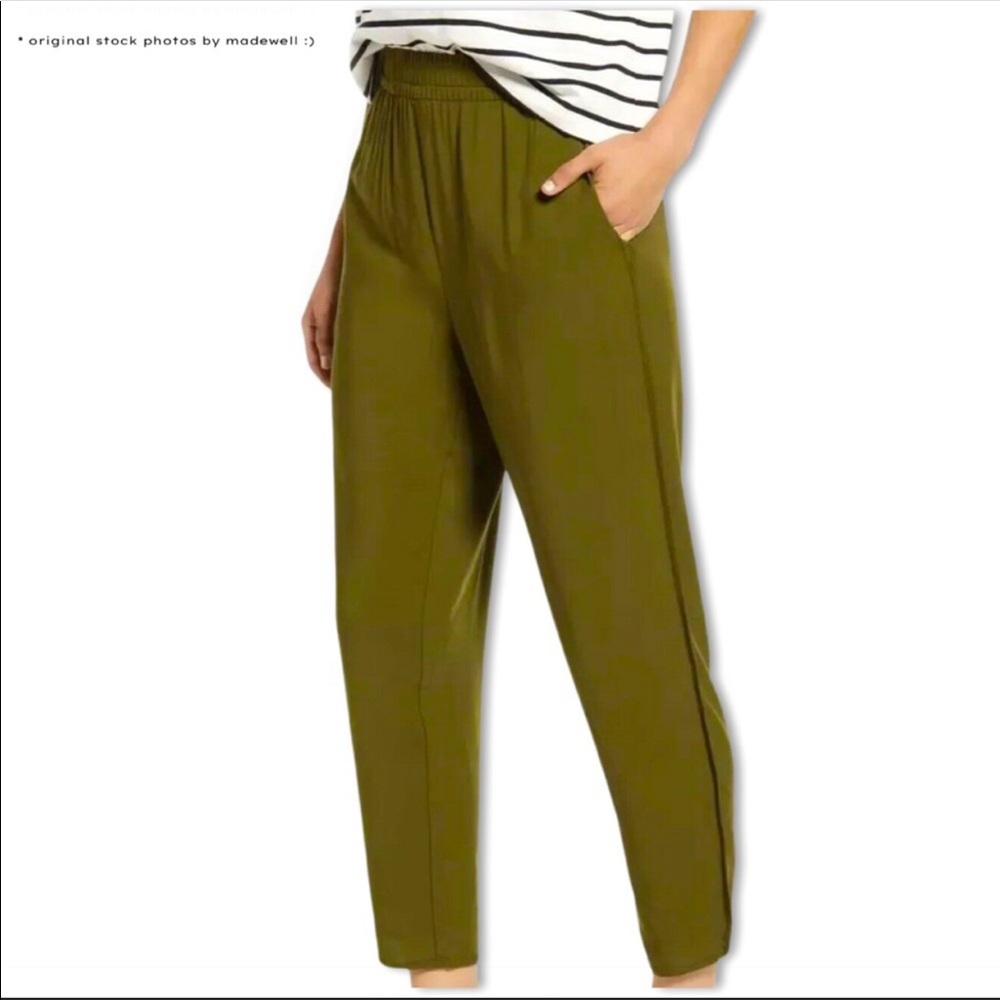 Madewell Dolphin Hem Pull on Track Trouser Pants Olive Green